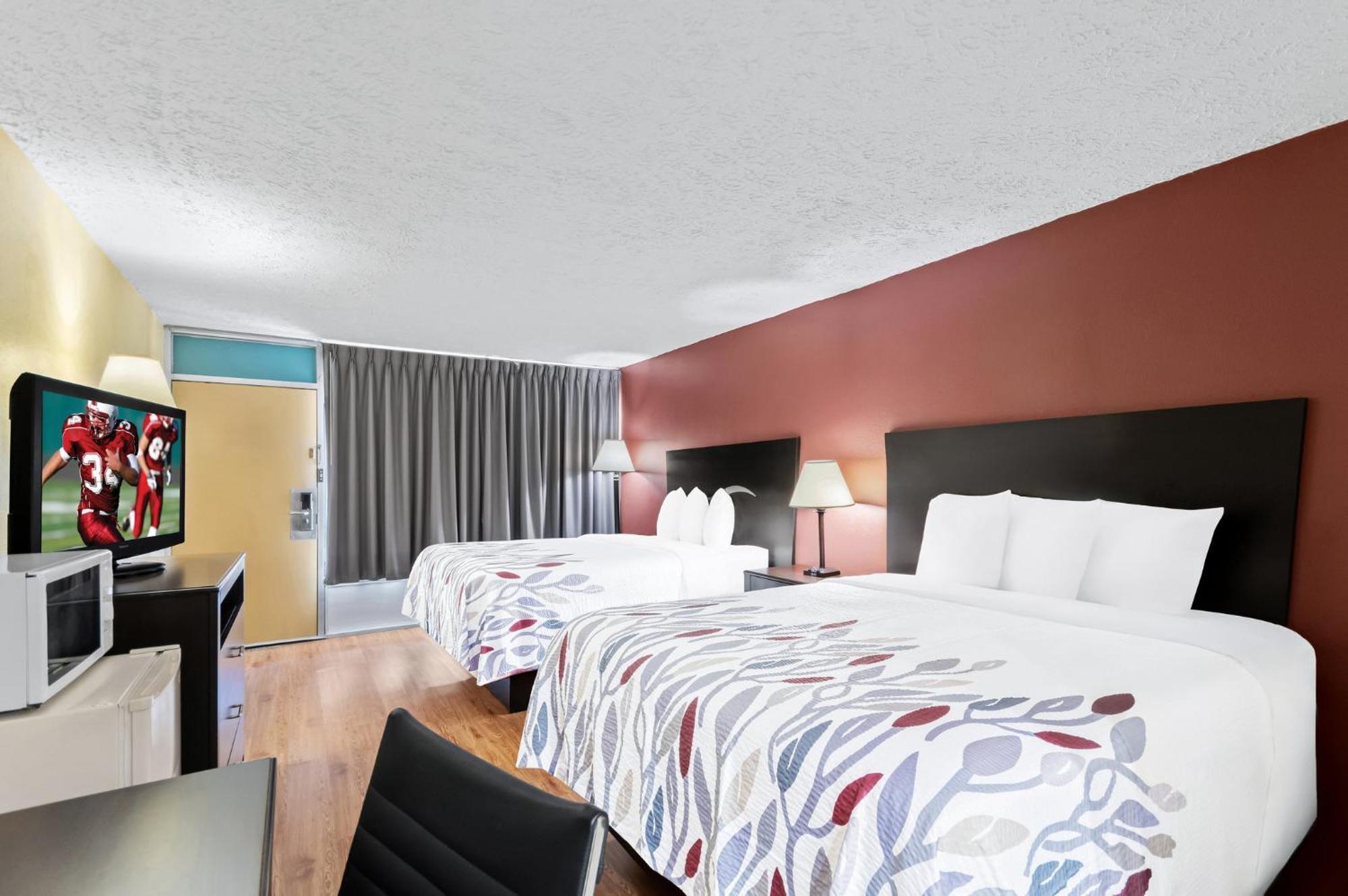 Red Roof Inn Berea Bagian luar foto