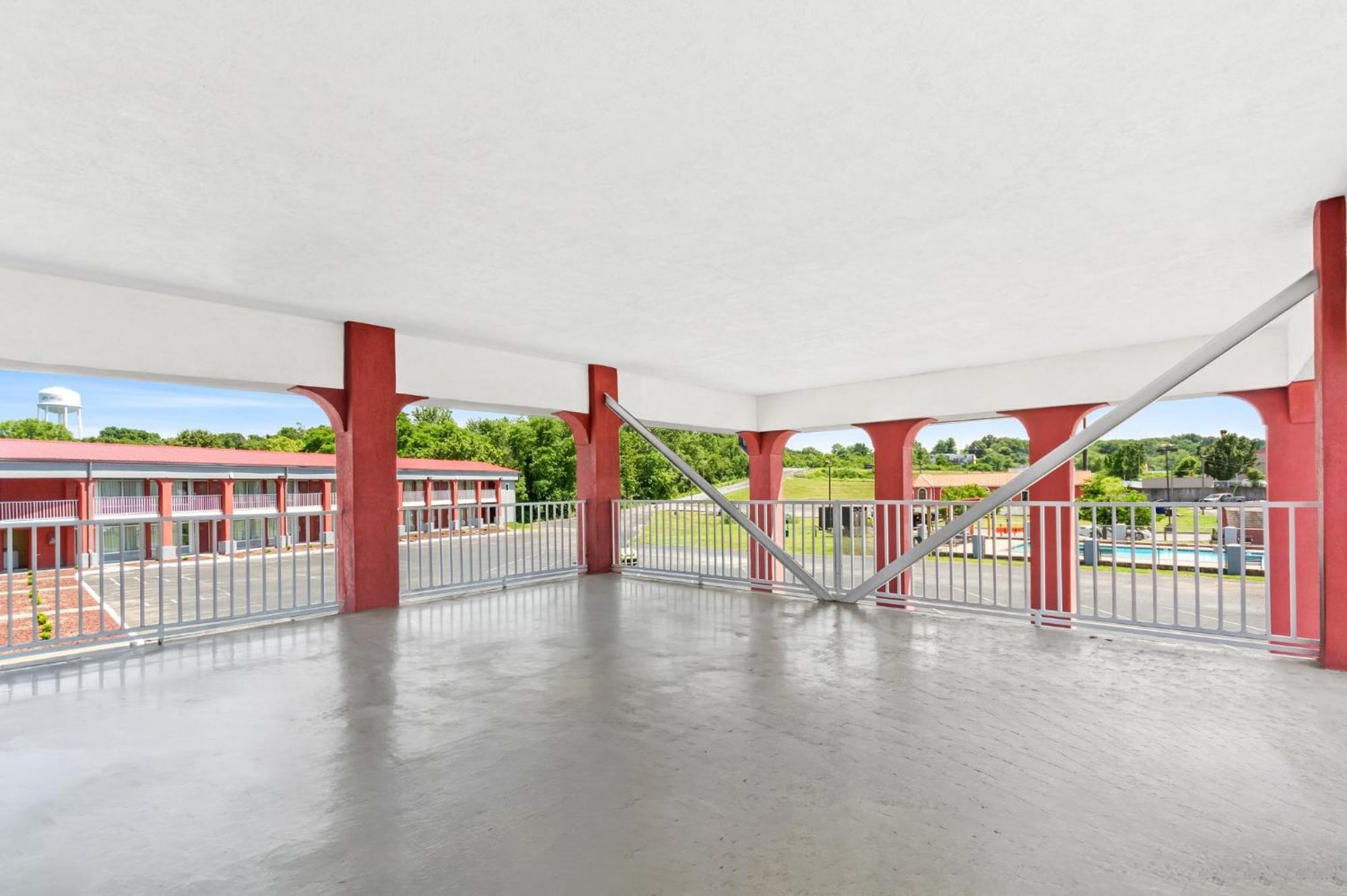 Red Roof Inn Berea Bagian luar foto