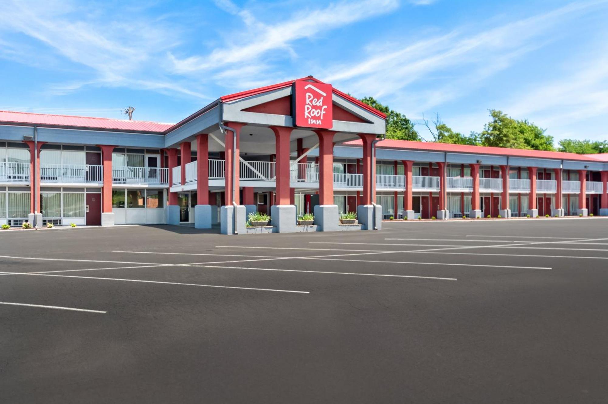Red Roof Inn Berea Bagian luar foto