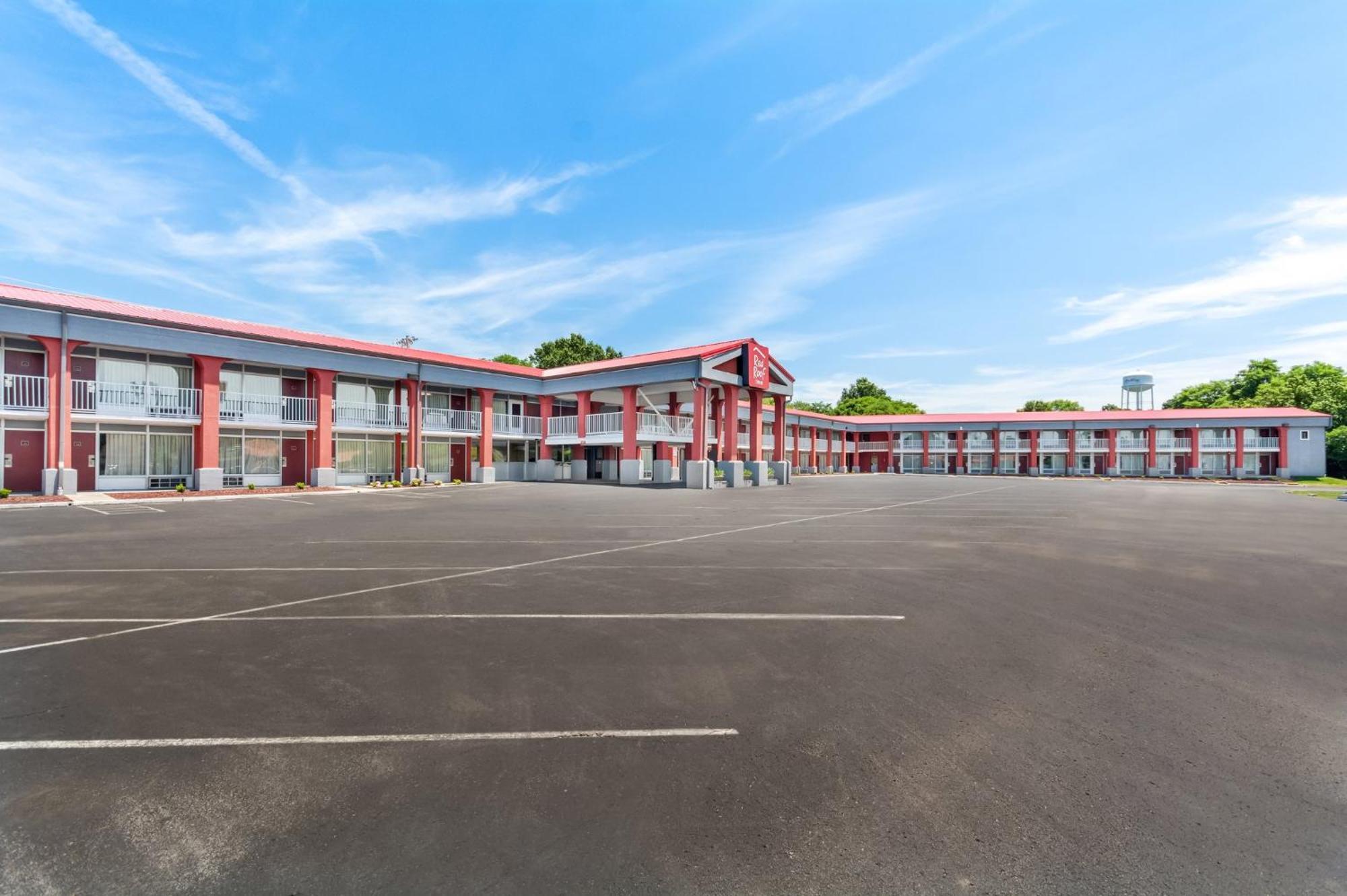 Red Roof Inn Berea Bagian luar foto