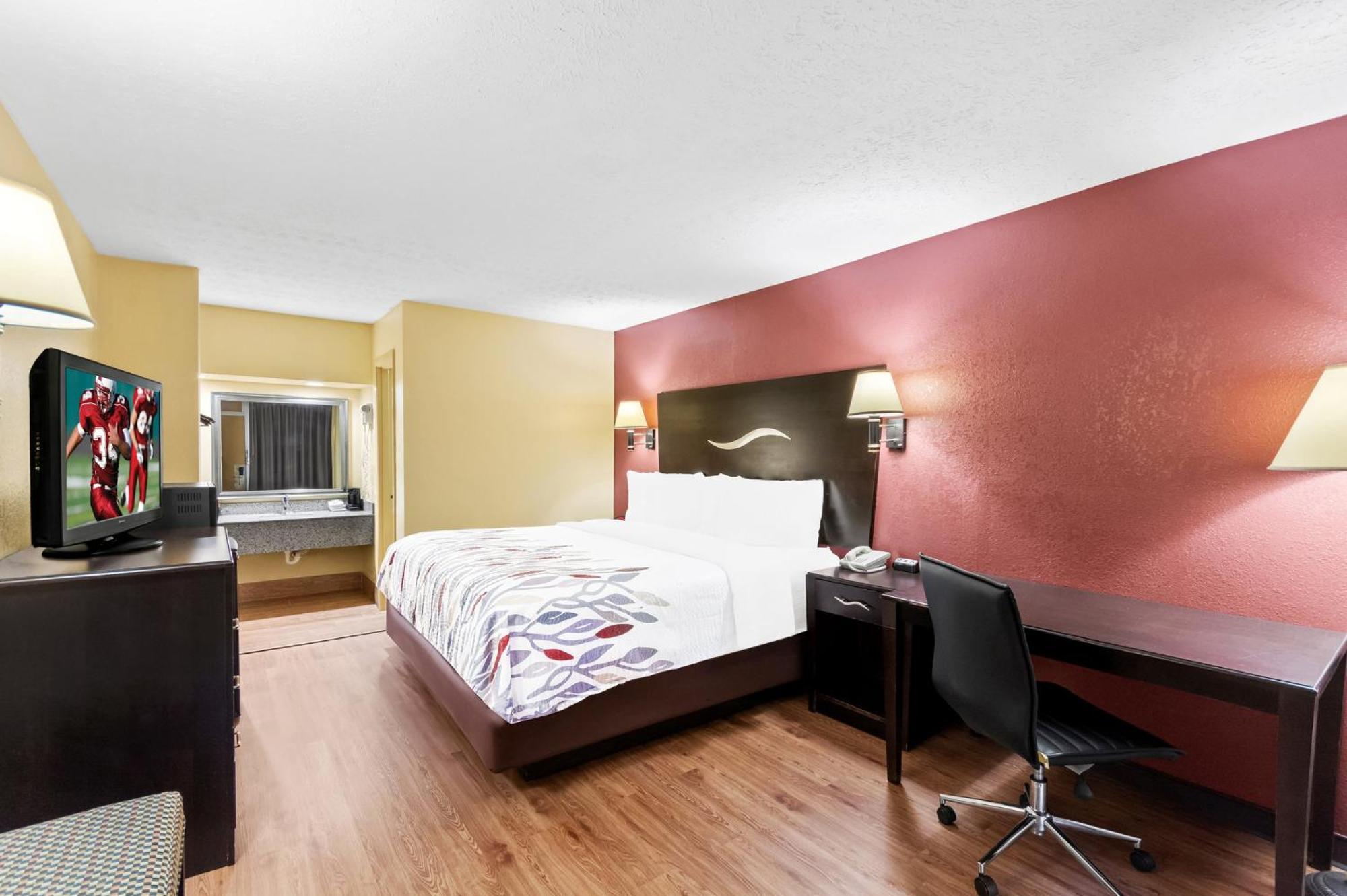 Red Roof Inn Berea Bagian luar foto