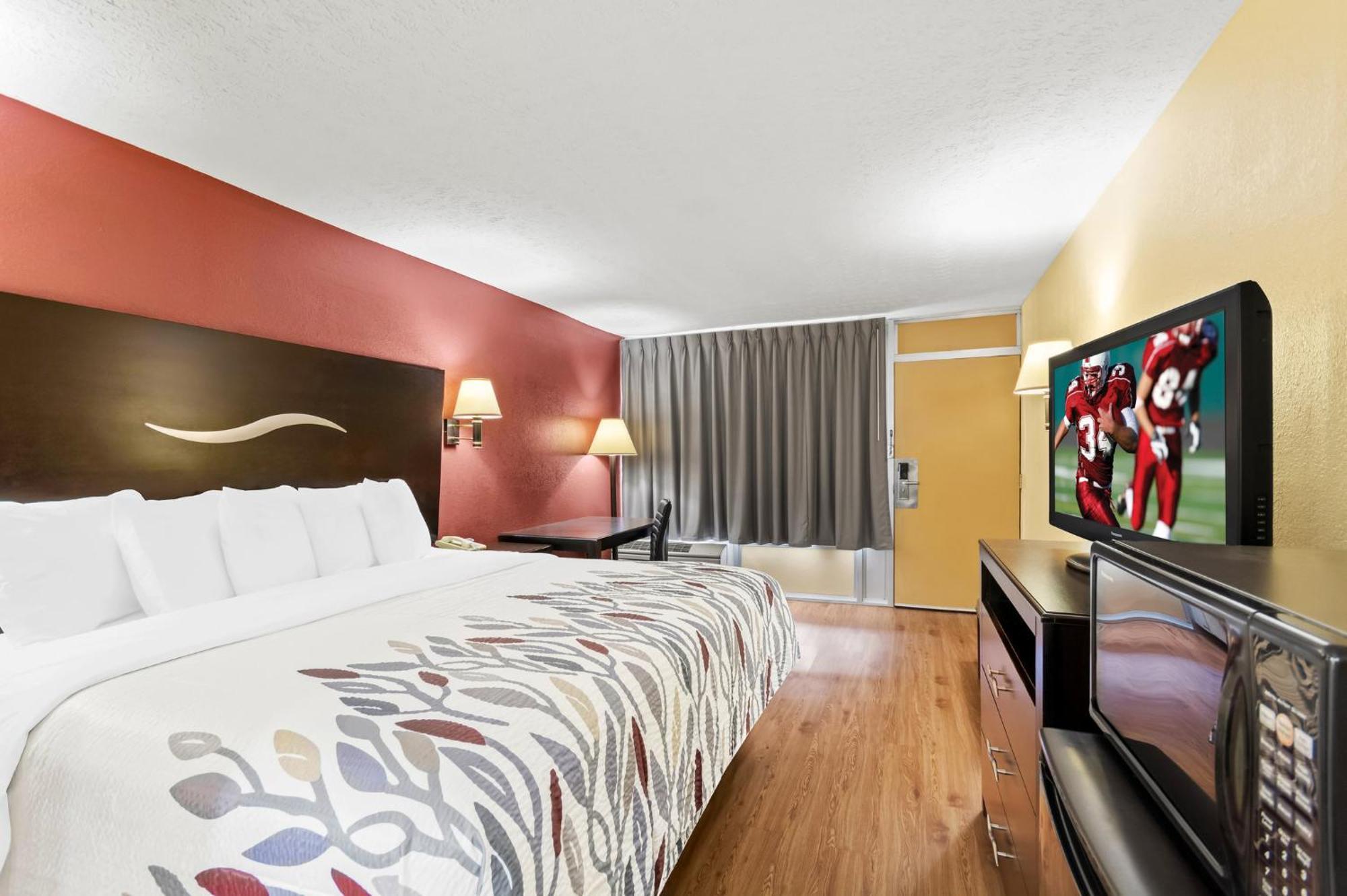 Red Roof Inn Berea Bagian luar foto